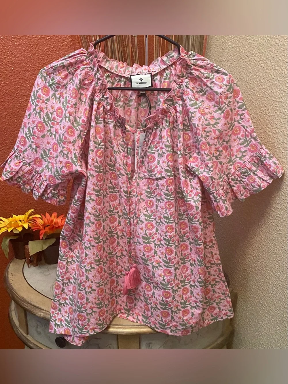 Tuckernuck - NEW - Pink Floral Tie-Neck Ruffle Sleeve Top